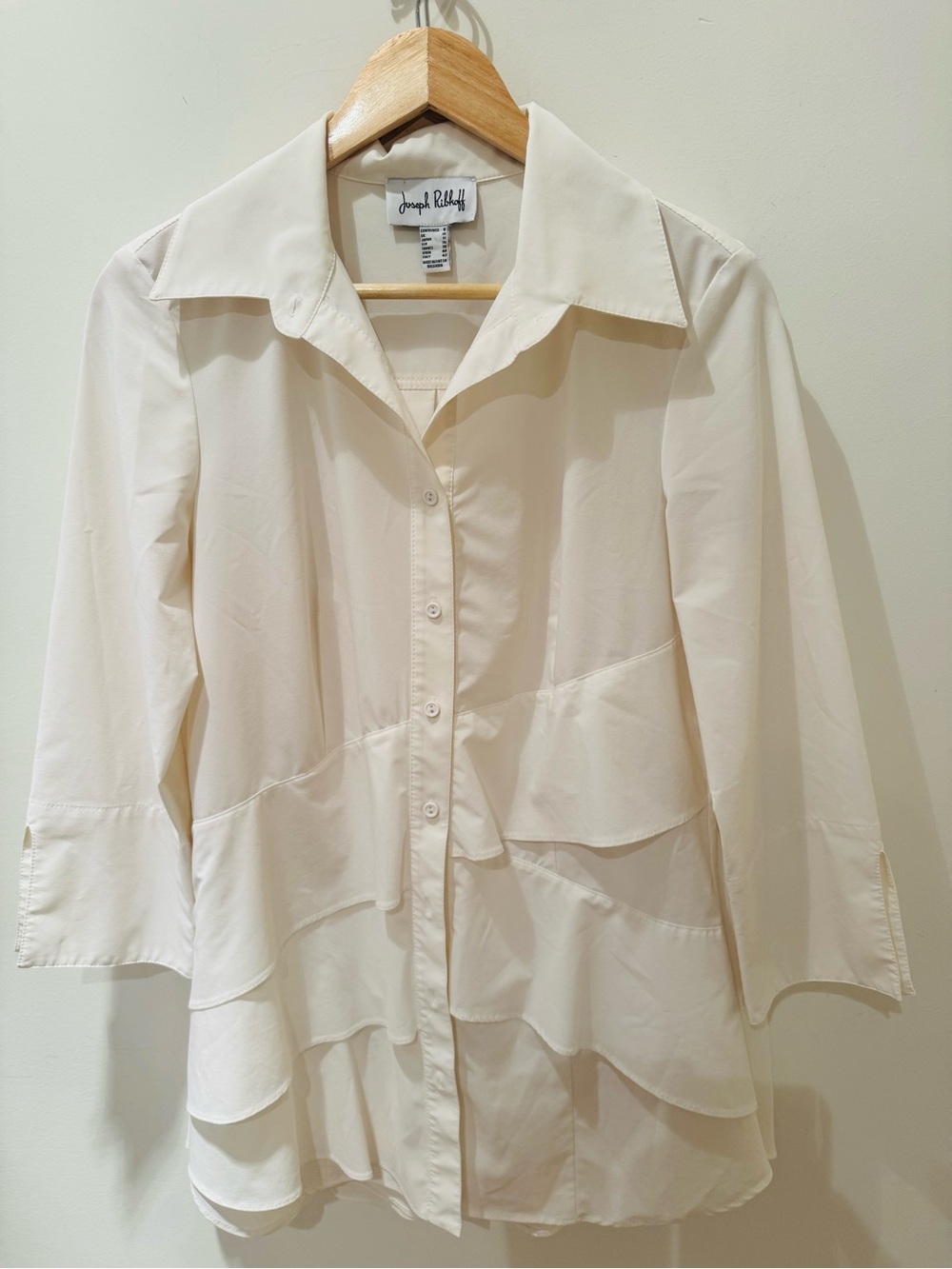 Joseph Ribkoff Cream Tiered Button-Up Blouse. Size 8.